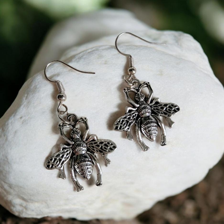 Pretty Silver Bumble Bee Wasp Drop Earrings Party Holiday Whitby Festival Great Gift ER1 - Oh My Gothness