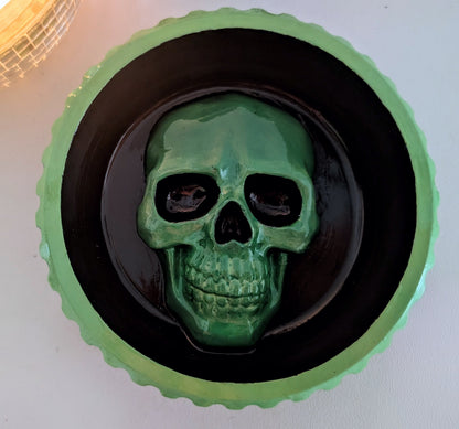 Hand Cast  Bright Green and Black Chunky Skull Trinket Jewellery Dish Holder. Gothic House Gift