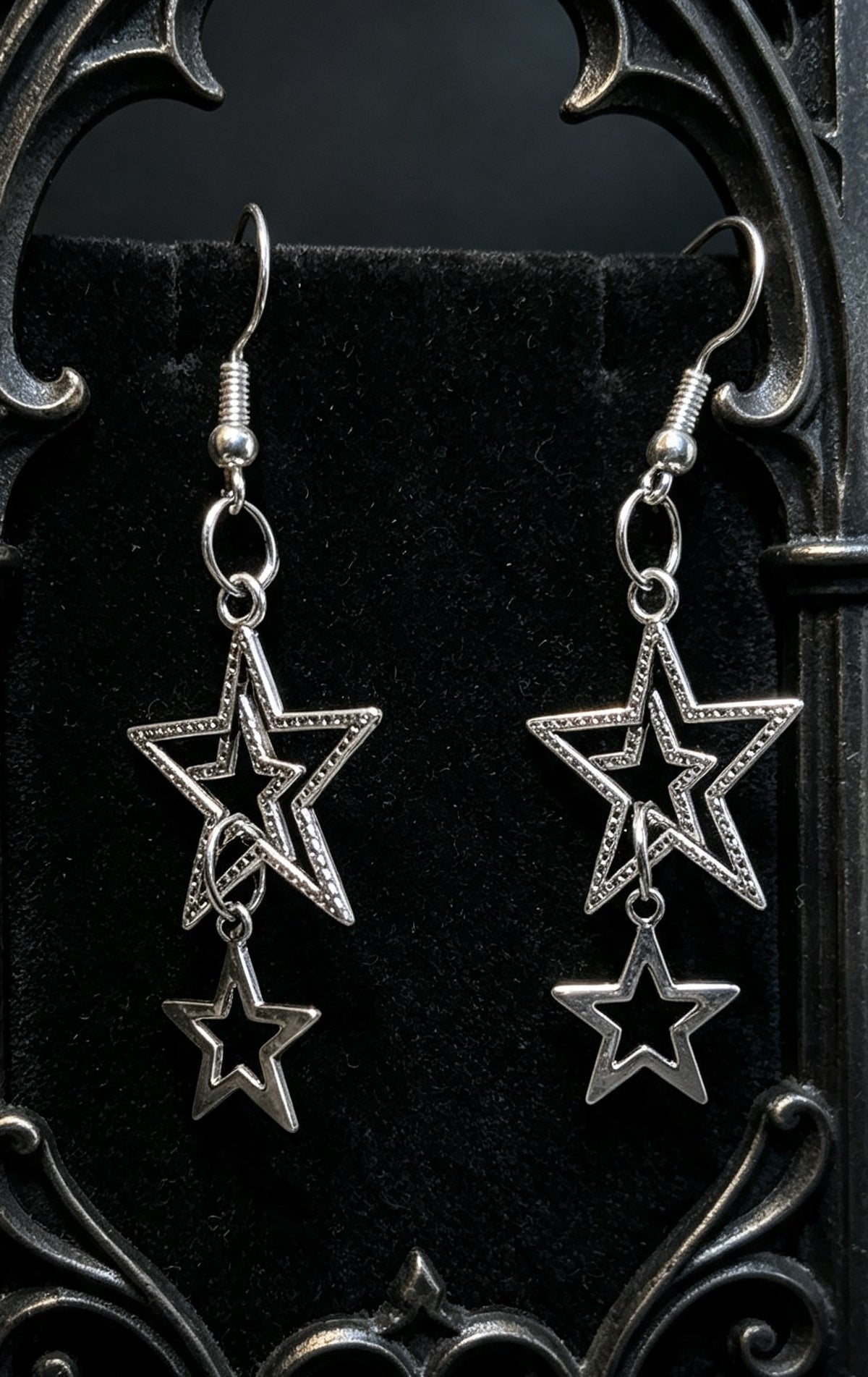 2 Pairs of Handmade Gothic Star Dangle Drop Earrings.