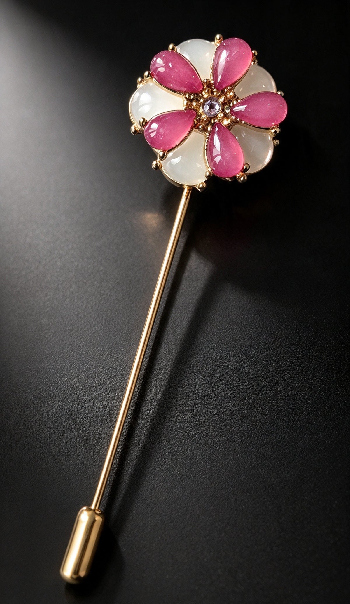 Pink and white Diamante Flower Lapel Pin Set in Gold Tone Metal - Vintage Style Accessory