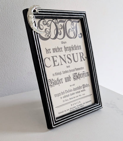 6 x 4" Picture frame. Crescent Moon Embellished in Black and Silver. Keepsake Gothic Home Decor