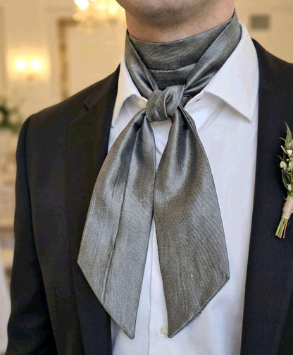 Silver Grey Crinkle Silky Cravat Bow Tie - Steampunk, Victorian, Wedding, Gothic, Races - Oh My Gothness
