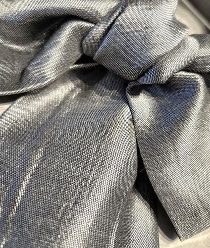 Silver Grey Crinkle Silky Cravat Bow Tie - Steampunk, Victorian, Wedding, Gothic, Races - Oh My Gothness
