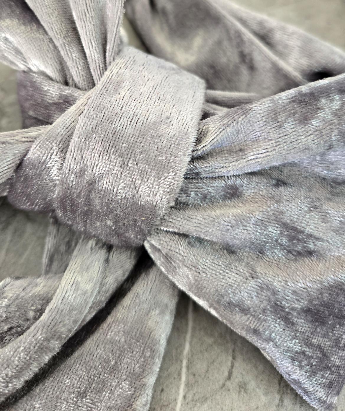 Silver Grey Crushed Velvet Pussy Bow Cravat Tie - Steampunk Victorian Costume Wedding - Oh My Gothness