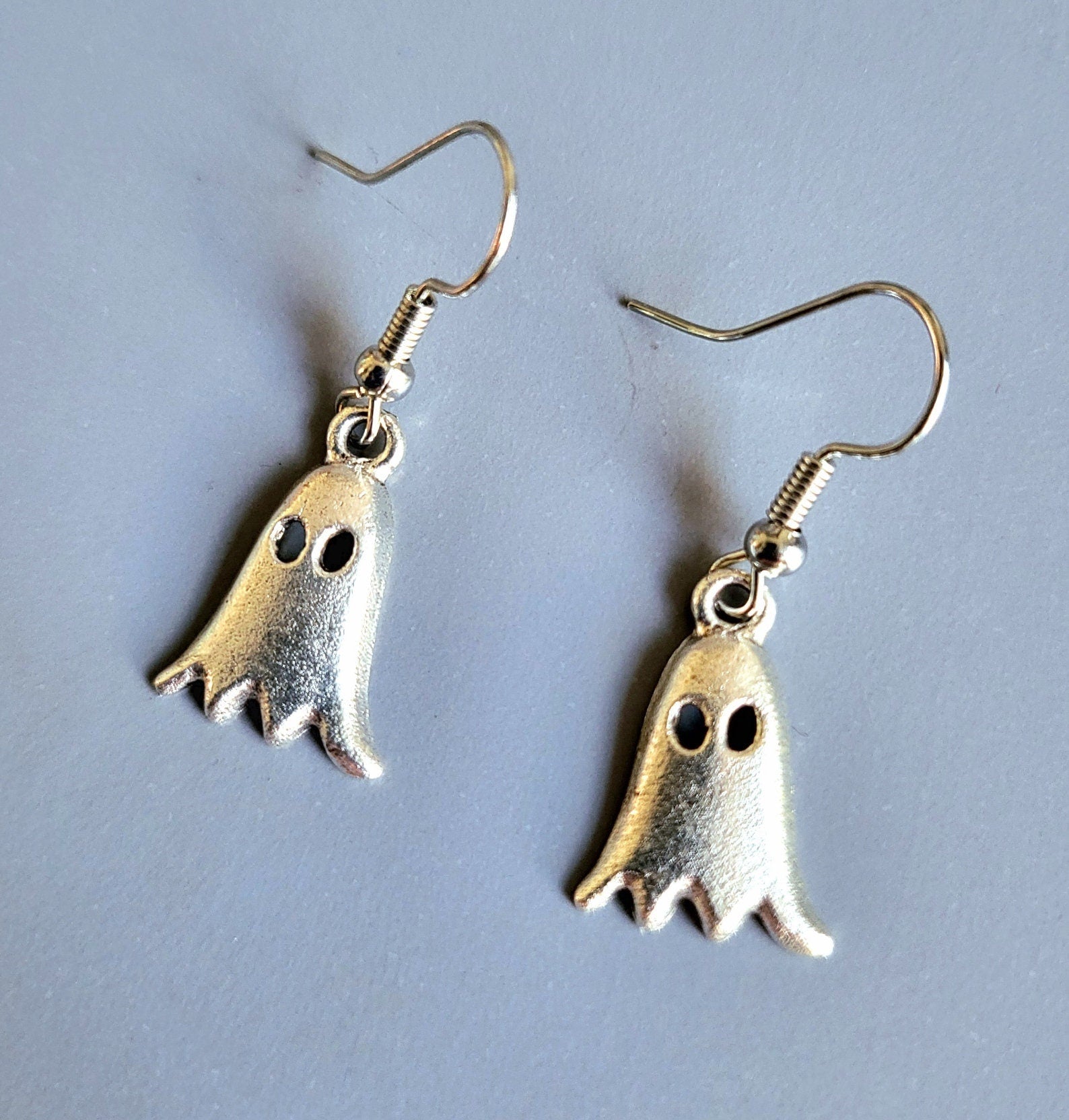 Spooky Silver Ghost Earrings Goth Whitby Halloween Gothic Great Gift E5 - Oh My Gothness