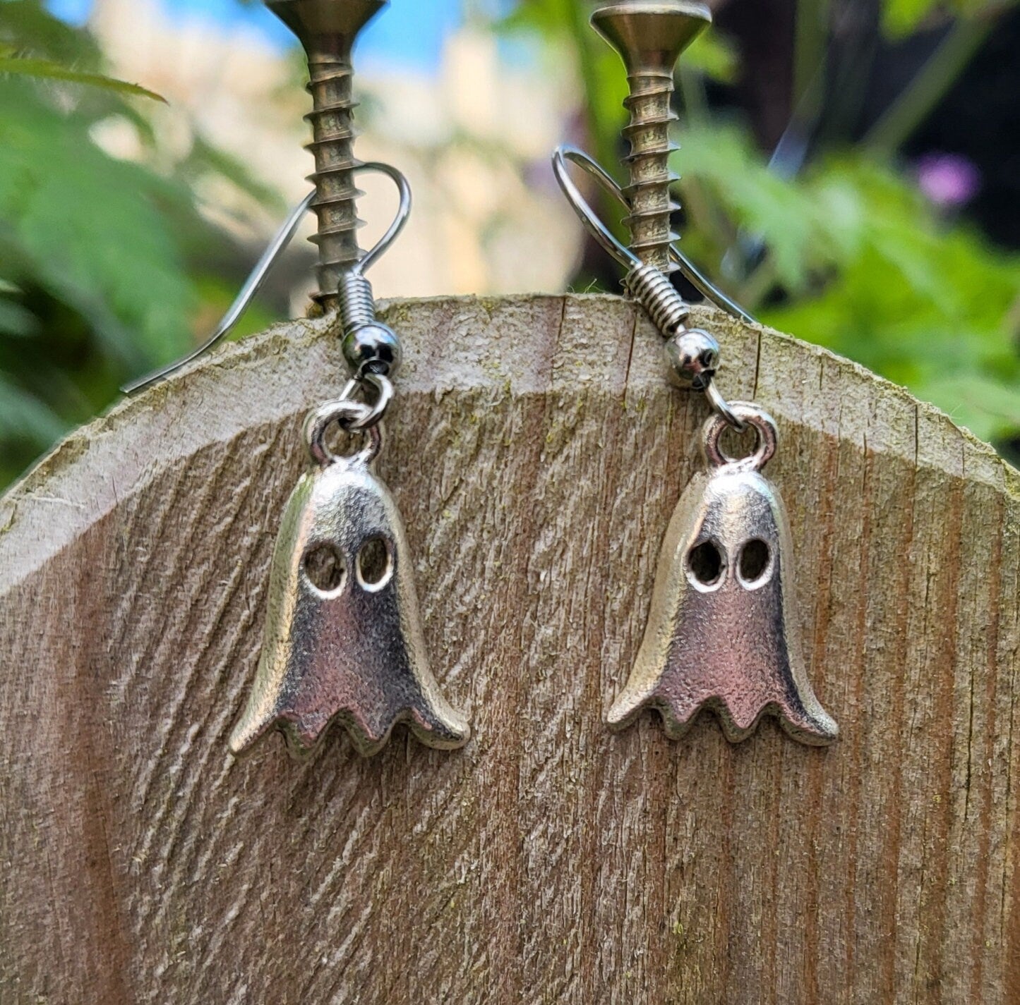 Spooky Silver Ghost Earrings Goth Whitby Halloween Gothic Great Gift E5 - Oh My Gothness