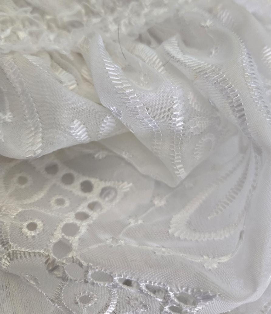White Lace Ruffle Jabot Cravat Victorian Neck Frill Whitby Fancy Dress Gothic Costume - Oh My Gothness